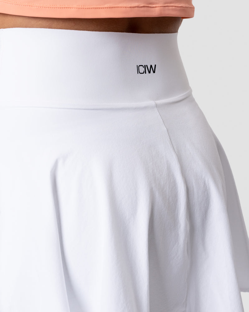 ICANIWILL Smash 2-in-1 Skirt White